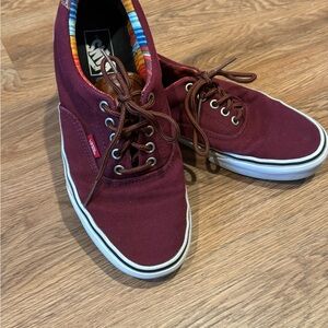 Vans Era Burgundy Canvas Sneakers Men’s 9 Women’s 10.5 Serape Lining Skate Shoes